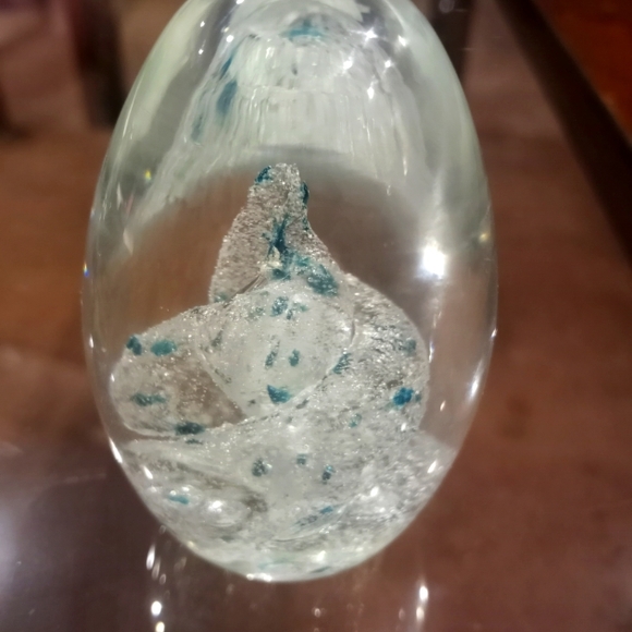 Titan Art Glass Paper Weights - Picture 4 of 6